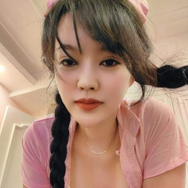 麻花辫d奶妹子